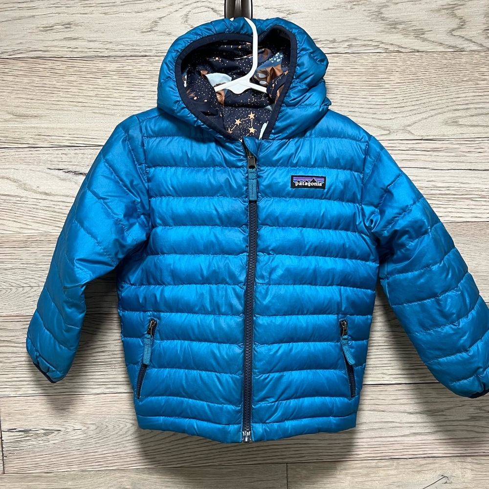 Boys reversible Patagonia puffer jacket, size 5